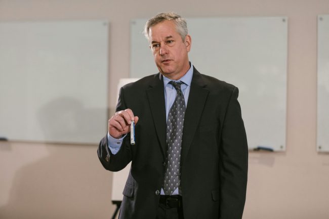 Le Daïmon, un tiers secrètement agissant Le Daïmon, un tiers secrètement agissant